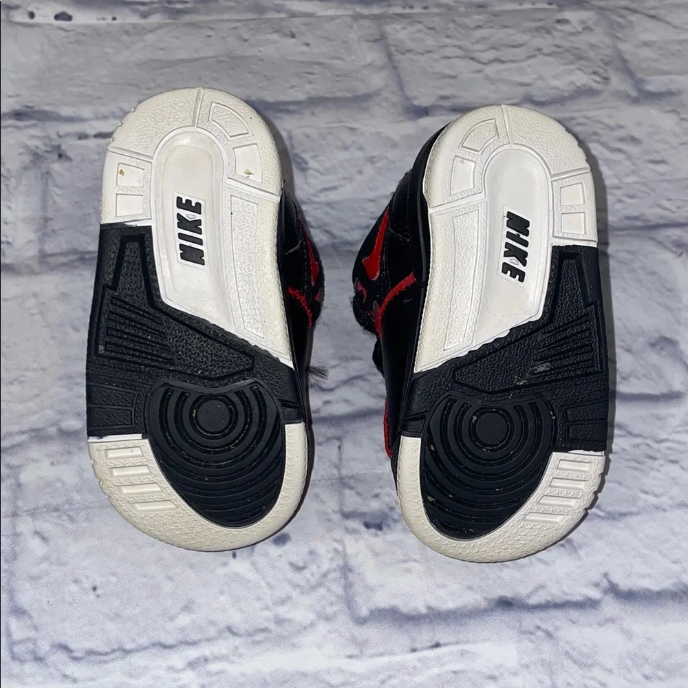 Nike Flight Black and Red Size 4c
